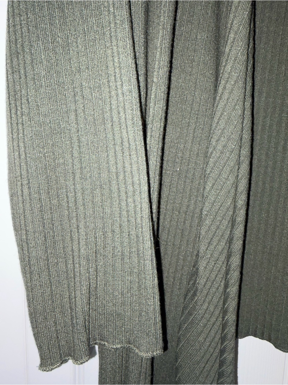 Context Olive Green Ribbed Open-Front Cardigan - Picture 2 of 3